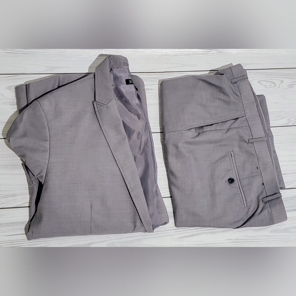 Men's INC International Concepts Light Gray 2 Piece Suit Slim Fit